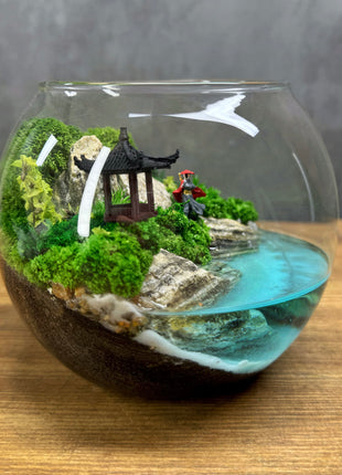 Mini Zen Garden Desk Terrarium with Preserved Moss, Handmade Geometric Moss Terrarium, Japandi Table Decor, No Maintenance Diorama