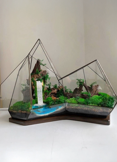 Large geometric terrarium with stabilized moss, glowing water feature, and waterfall imitation. Perfect decorative piece for home or office.